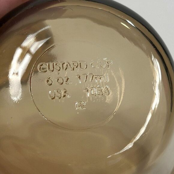 Set of 4 Vintage Anchor Hocking Custard Amber Smoke Glass 1034 Custard C… - Picture 6 of 9